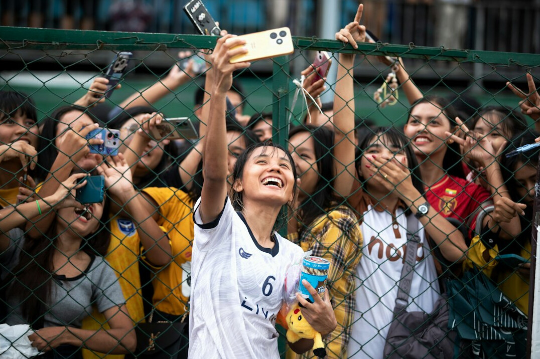 local football fans