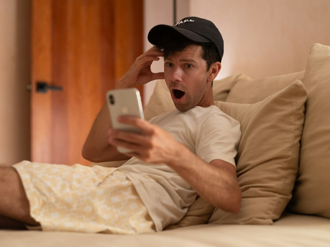 fans reacting on phone